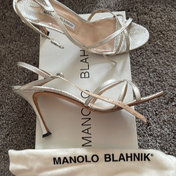 Manolo Blahnik Shoes - HOST PICK!  Manolo Blahnik size 8 silver shoe